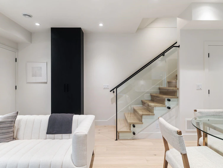 1-2541 Grant Street, Vancouver, BC, V5K 3G6 - 21