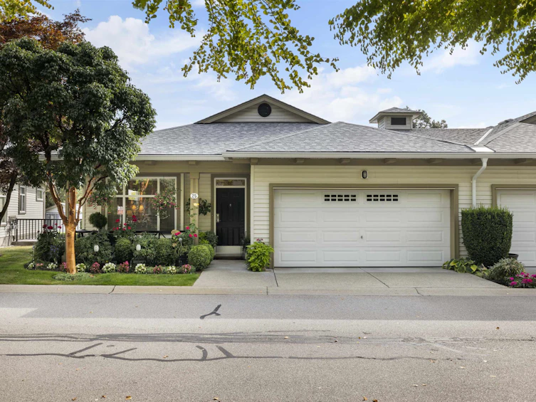 25-15188 62a Avenue, Surrey, BC, V3S 1W7 - 2
