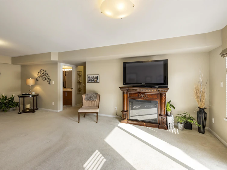 25-15188 62a Avenue, Surrey, BC, V3S 1W7 - 22