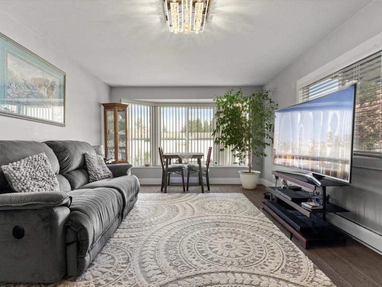3-8220 King George Boulevard, Surrey, BC, V3W 6E1 - 6
