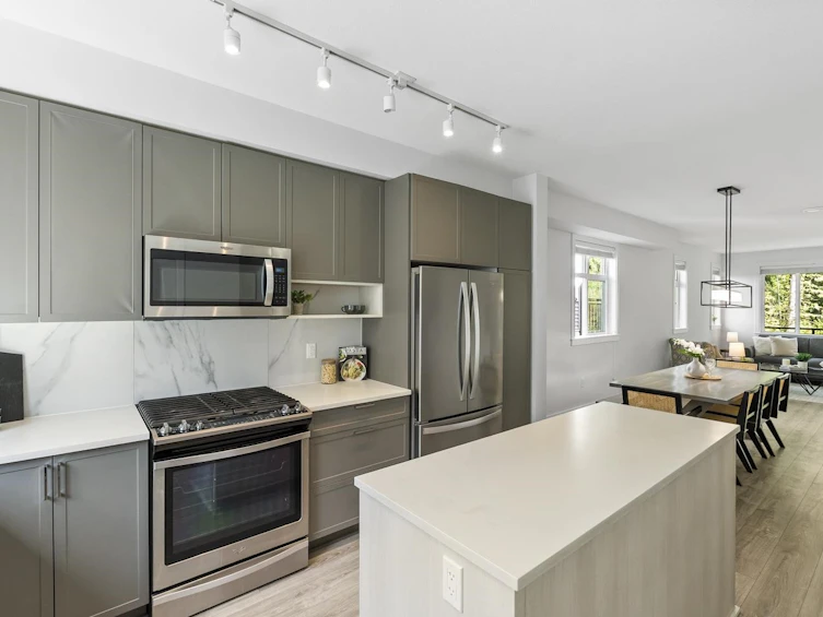 104-9718 161a Street, Surrey, BC, V4N 6S7 - 10