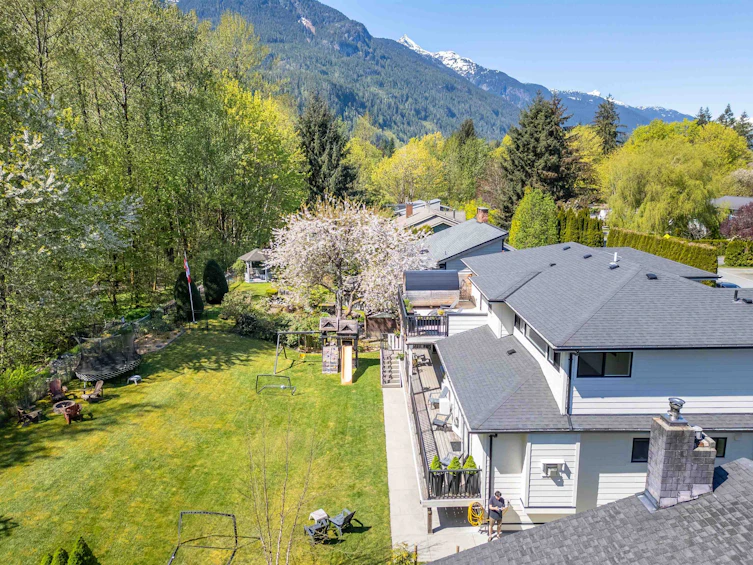 1422 Maple Crescent, Squamish, BC, V0N 1H0 - 37