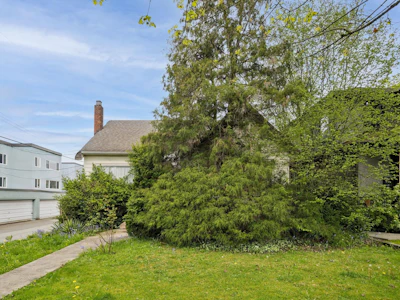 481 W 21st Avenue - 2