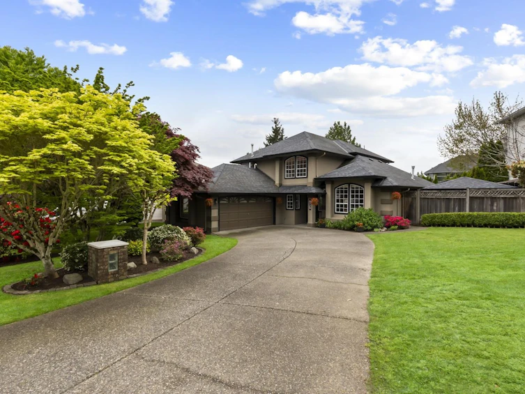 8129 154b Street, Surrey, BC, V3S 7X9
