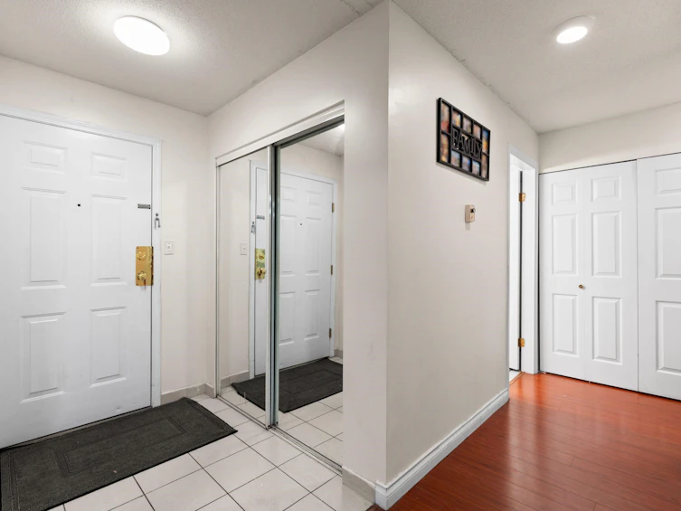 306-12101 80 Avenue, Surrey, BC, V3W 5V6 - 6