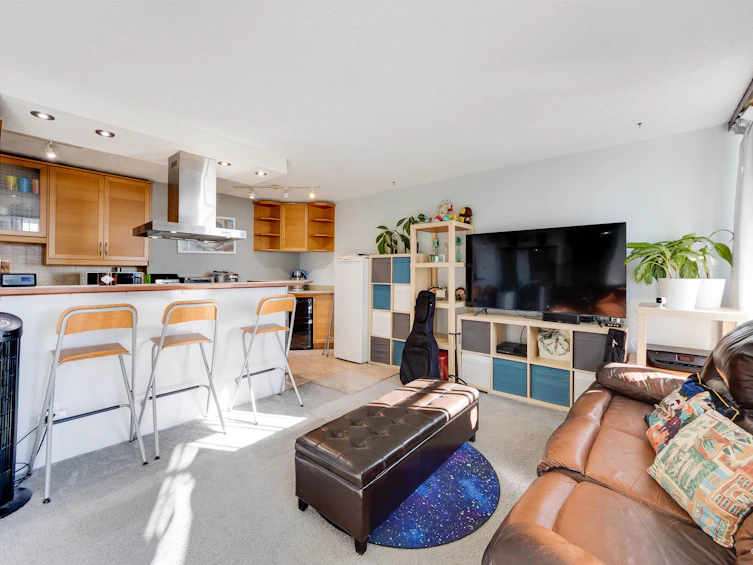 705-6689 Willingdon Avenue, Burnaby, BC, V5H 3Y8 - 2