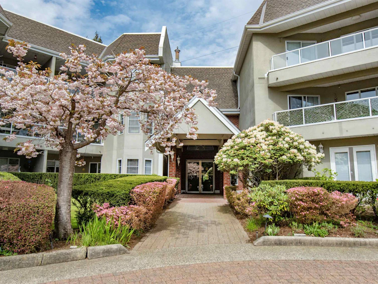 317-2020 Cedar Village Crescent, North Vancouver, BC, V7J 3P5 - 36