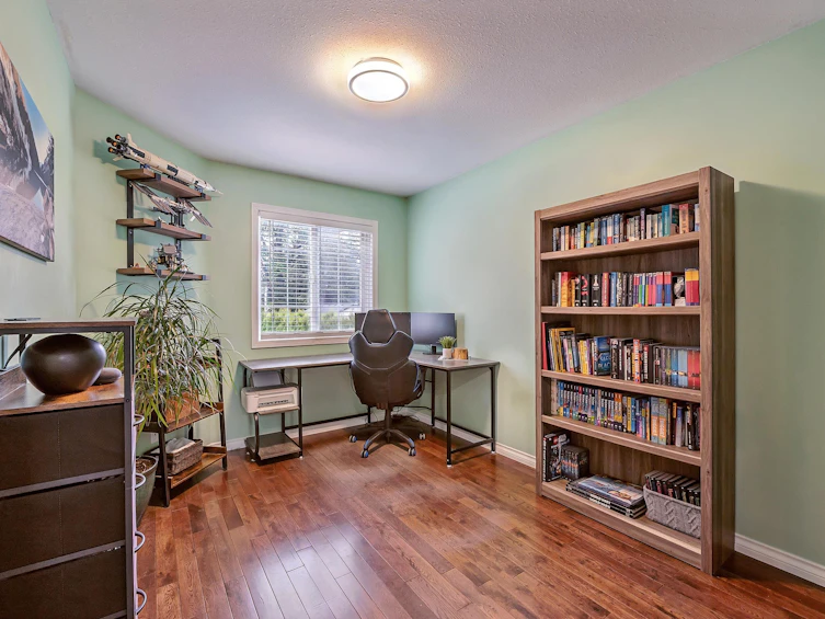 4-46277 Cessna Drive, Chilliwack, BC, V2P 1A7 - 17
