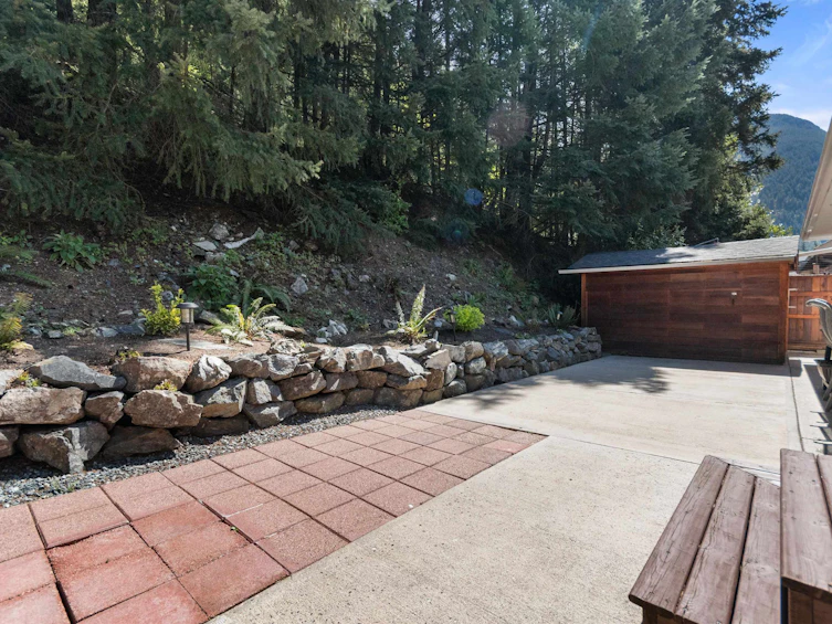 21454 Richmond Drive, Hope, BC, V0X 1L1 - 26