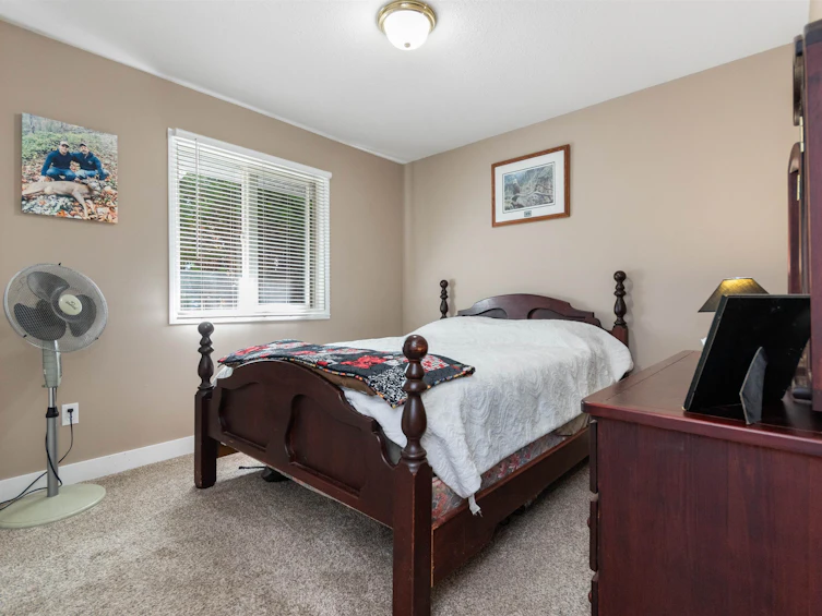 21454 Richmond Drive, Hope, BC, V0X 1L1 - 21