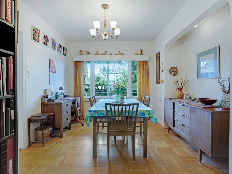 2396 W 18th Avenue, Vancouver, BC, V6L 1A8 - 7