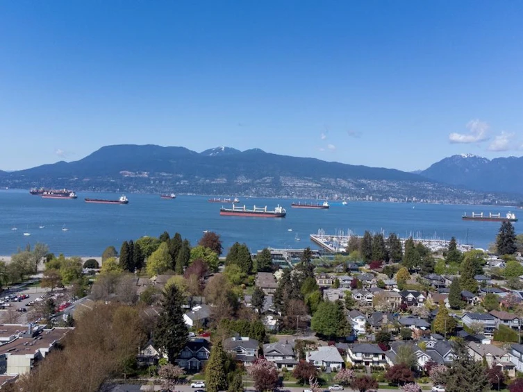 109-3875 W 4th Avenue, Vancouver, BC, V6R 4H8 - 3