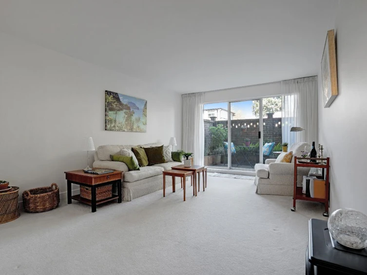 109-3875 W 4th Avenue, Vancouver, BC, V6R 4H8 - 4