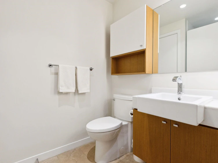 204-788 Arthur Erickson Place, West Vancouver, BC, V7T 0B6 - 16
