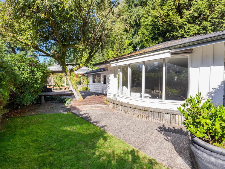 4110 Burkeridge Place, West Vancouver, BC, V7V 3M9 - 17