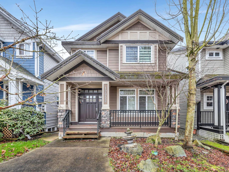 12952 60 Avenue, Surrey, BC, V3X 2L5