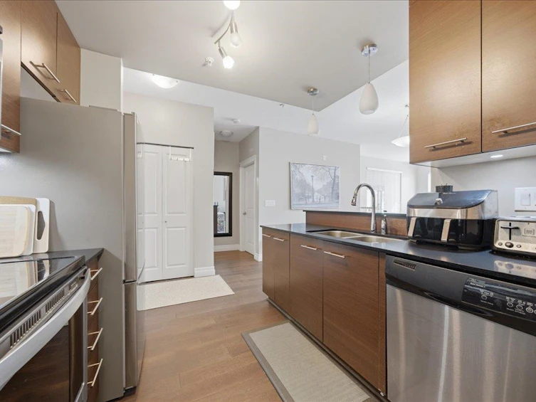310-2343 Atkins Avenue, Port Coquitlam, BC, V3C 1Y7 - 7