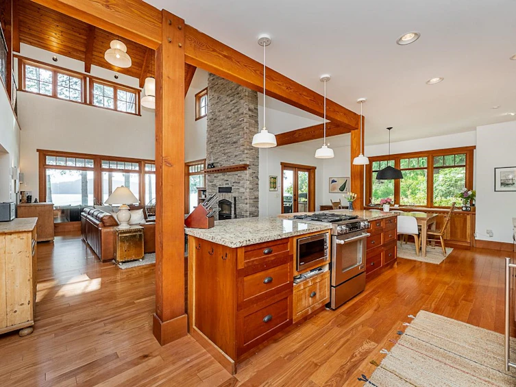 766 The Grove Road, Gambier Island, BC, V0N 1V0 - 11