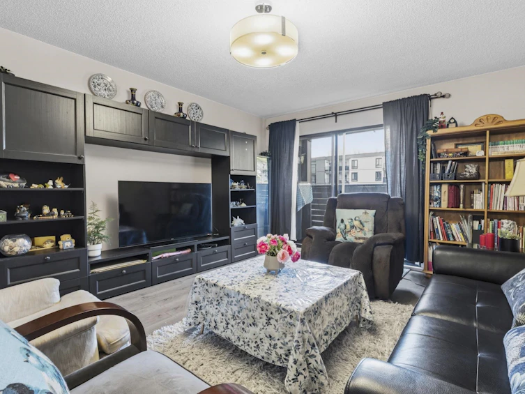 111-8740 No. 1 Road, Richmond, BC, V7C 4L5 - 6