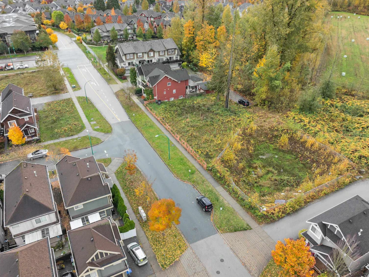 6702 191a Street, Surrey, BC, V4N 6A4 - 5