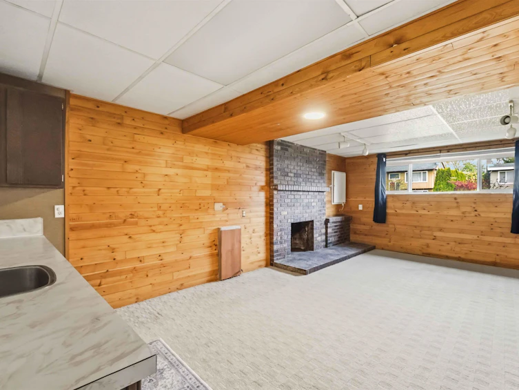 22970 Storey Avenue, Maple Ridge, BC, V2X 3W1 - 20