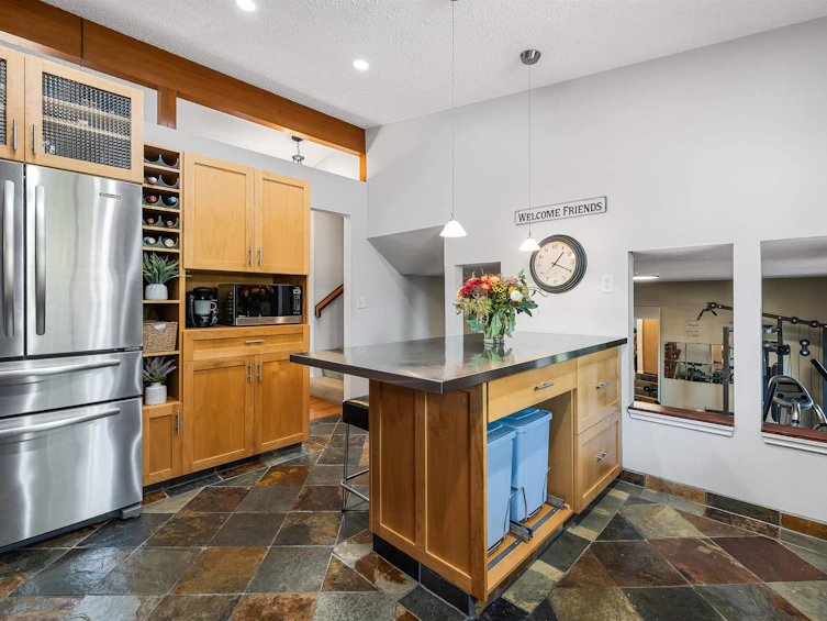 46395 Hope River Road, Chilliwack, BC, V2P 3P4 - 20