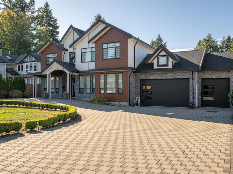 2301 153 Street, Surrey, BC, V4A 4R3 - 2