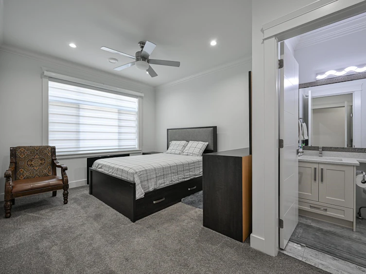 2301 153 Street, Surrey, BC, V4A 4R3 - 33