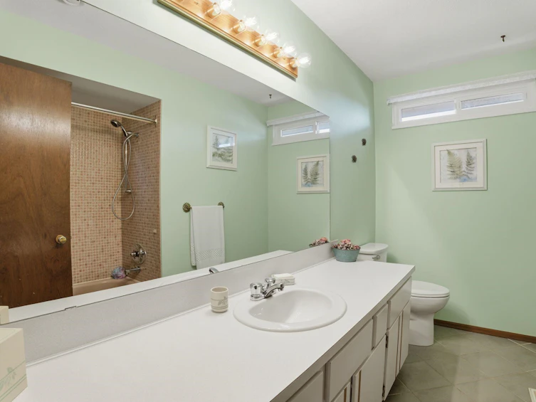 474 Shannon Way, Delta, BC, V4M 2W5 - 19