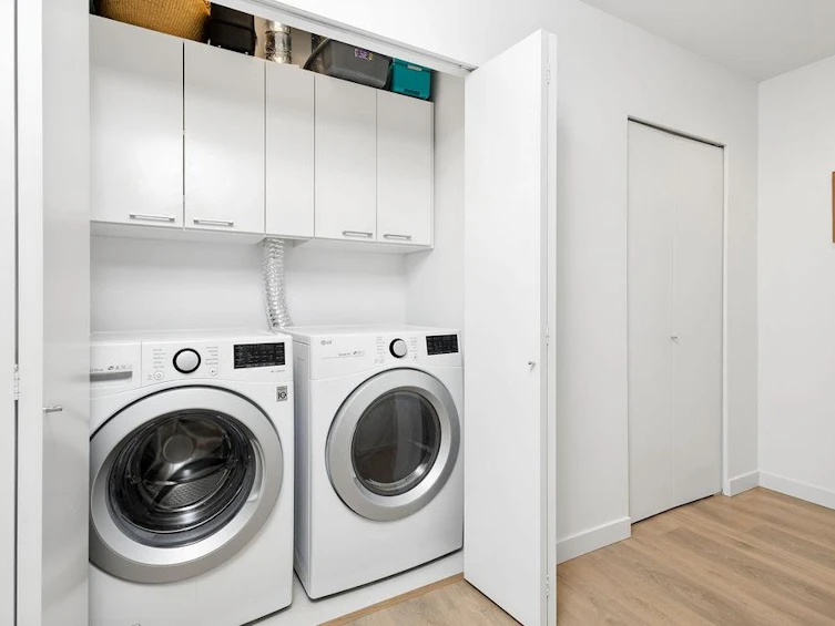107-715 W 15th Street, North Vancouver, BC, V7M 1T2 - 19