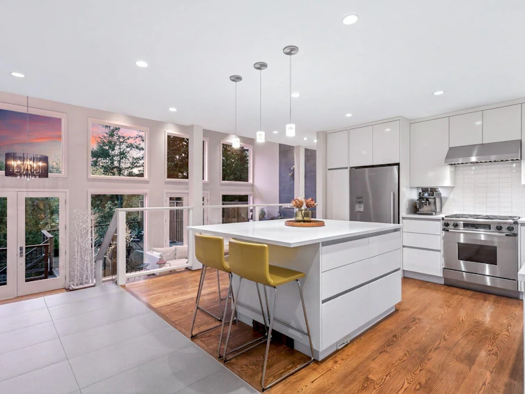 6965 Marine Drive, West Vancouver, BC, V7W 2T4 - 10