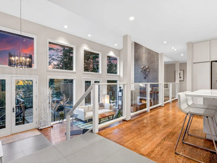 6965 Marine Drive, West Vancouver, BC, V7W 2T4 - 6