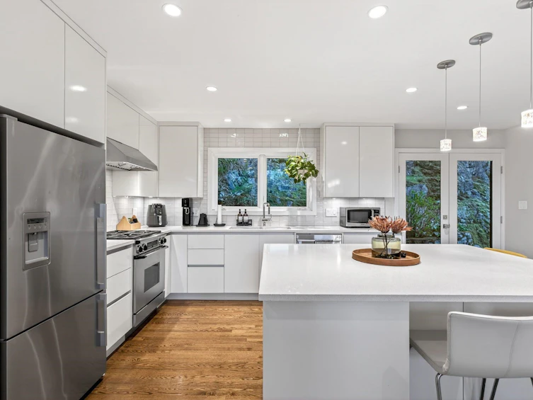 6965 Marine Drive, West Vancouver, BC, V7W 2T4 - 11