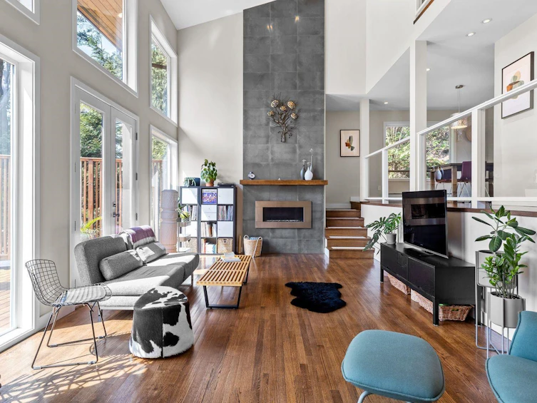 6965 Marine Drive, West Vancouver, BC, V7W 2T4 - 2