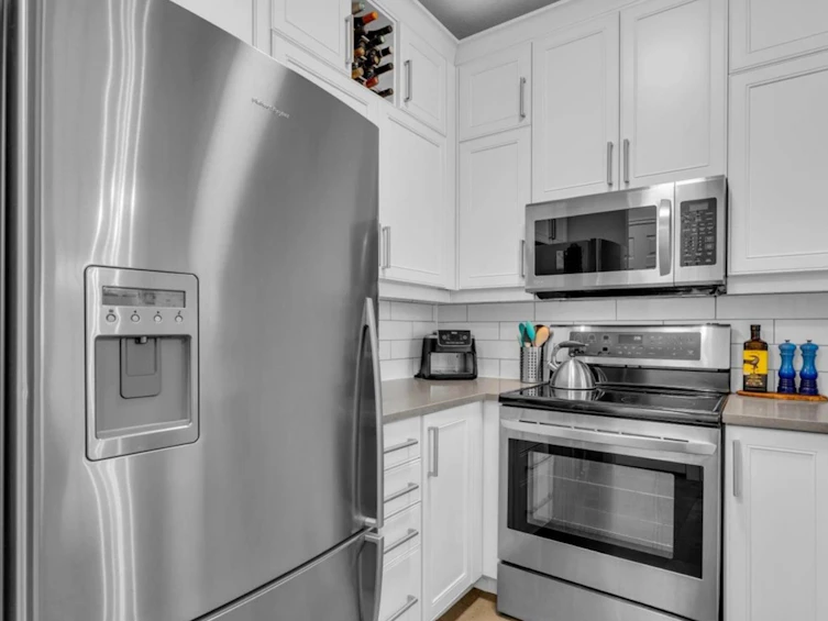 303-2525 Quebec Street, Vancouver, BC, V5T 4R5 - 15