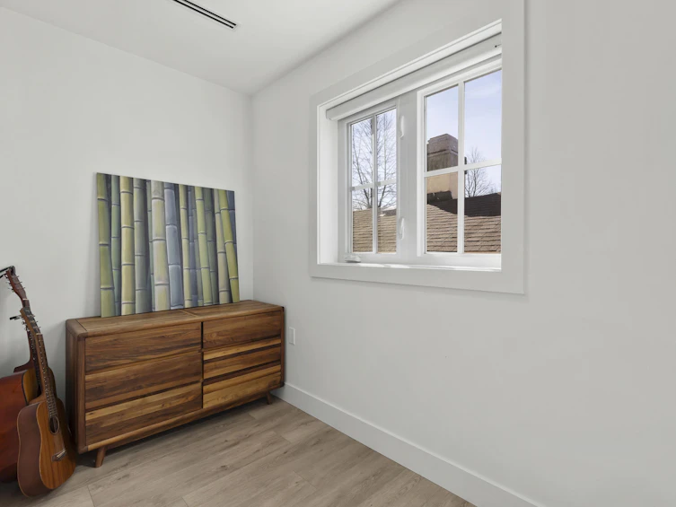 4327 Perry Street, Vancouver, BC, V5N 3X6 - 19