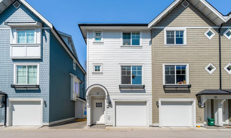 17-9211 Mckim Way