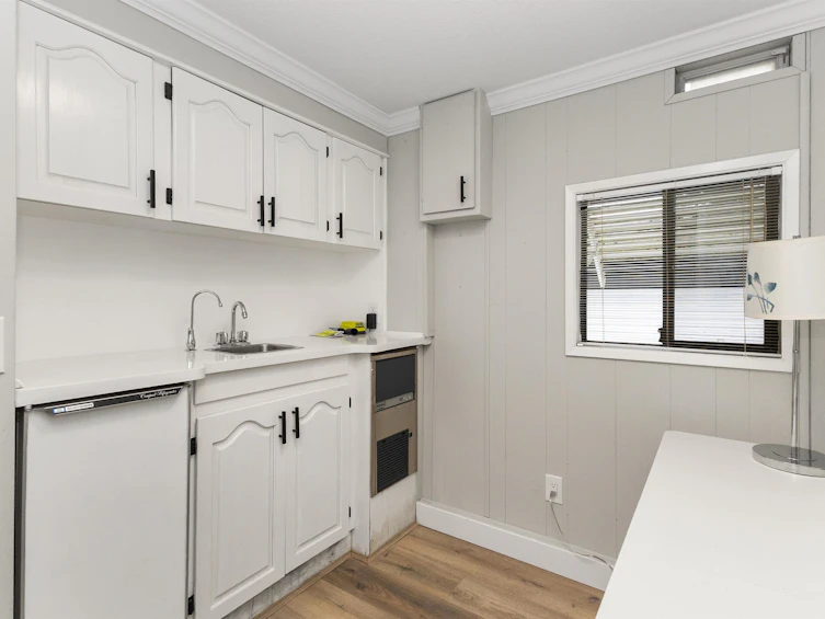 61-24330 Fraser Highway, Langley, BC, V3A 4R3 - 8