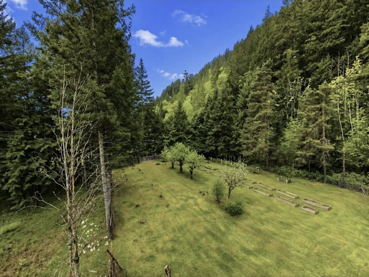 27383 Dogwood Valley Road, Hope, BC, V0X 1L3 - 22