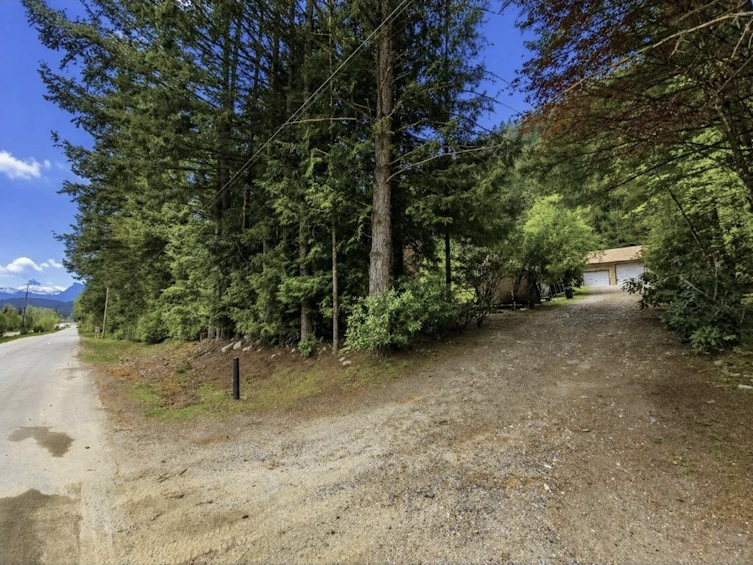 27383 Dogwood Valley Road, Hope, BC, V0X 1L3 - 26
