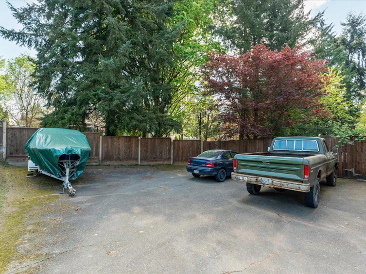 19426 63a Avenue, Surrey, BC, V3S 7L6 - 18