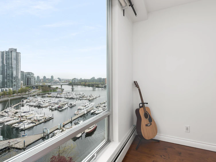 1201-1228 Marinaside Crescent, Vancouver, BC, V6Z 2W4 - 13