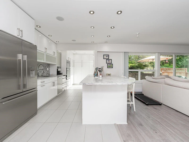 22 - 9151 Forest Grove Drive, Burnaby BC V5A 3Z5