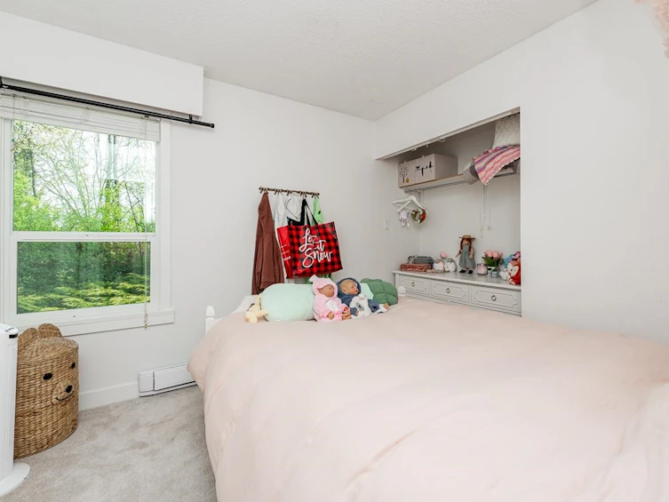 22-9151 Forest Grove Drive, Burnaby, BC, V5A 3Z5 - 23