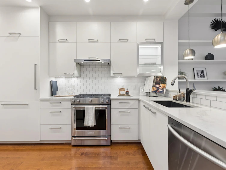 2288 Redbud Lane, Vancouver, BC, V6K 4S6 - 10