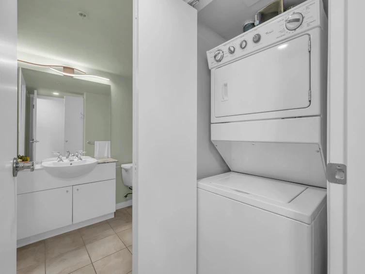 1206-188 E Esplanade, North Vancouver, BC, V7L 4Y1 - 27