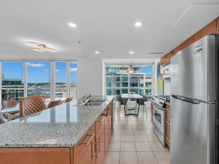 1206-188 E Esplanade, North Vancouver, BC, V7L 4Y1 - 15