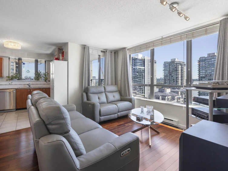 1901-850 Royal Avenue, New Westminster, BC, V3M 1A6 - 7
