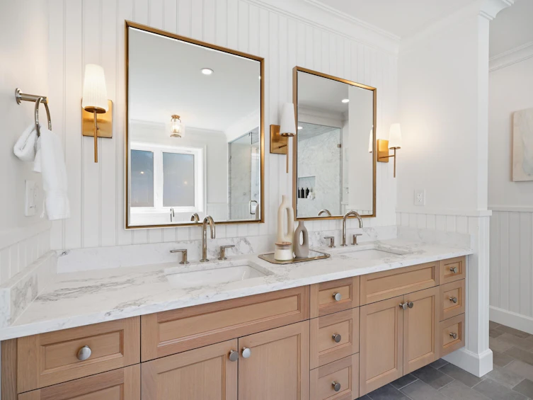 690 E Windsor Road, North Vancouver, BC, V7N 1K7 - 23