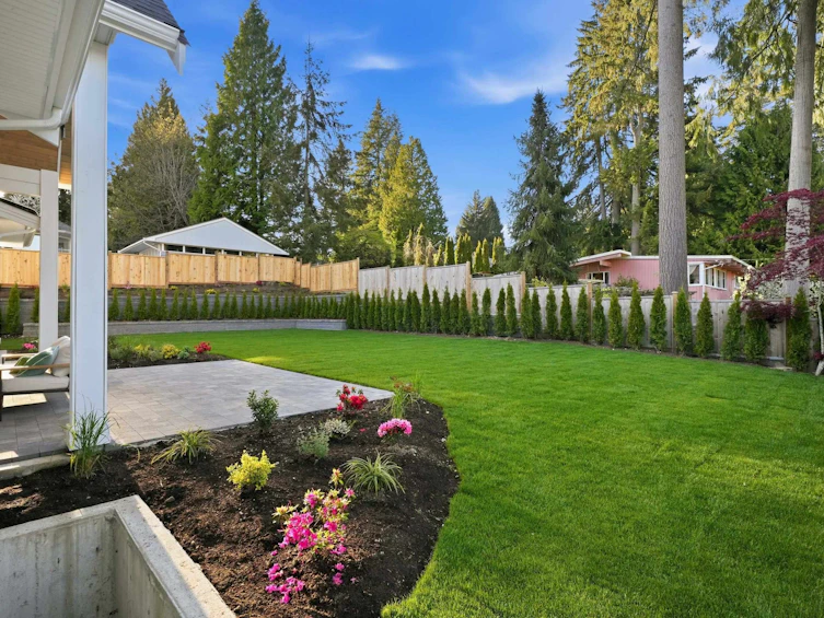 690 E Windsor Road, North Vancouver, BC, V7N 1K7 - 38